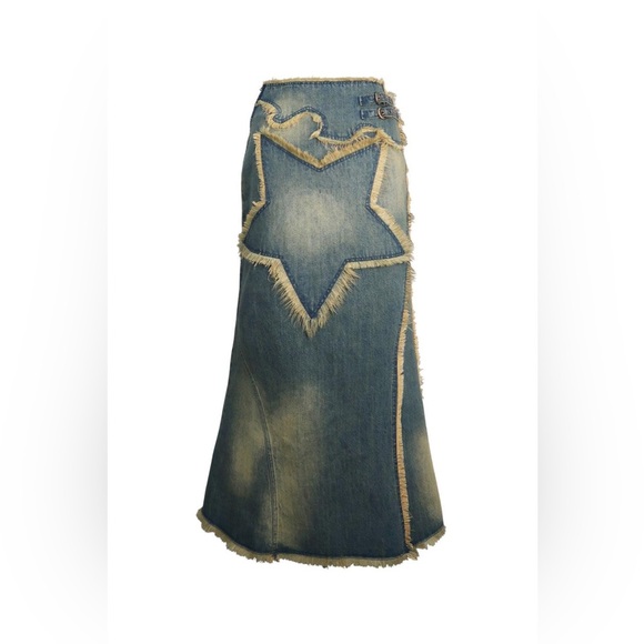 ❤ Strike A Pose Vintage Denim Maxi Skirt ❤ - Picture 2 of 5